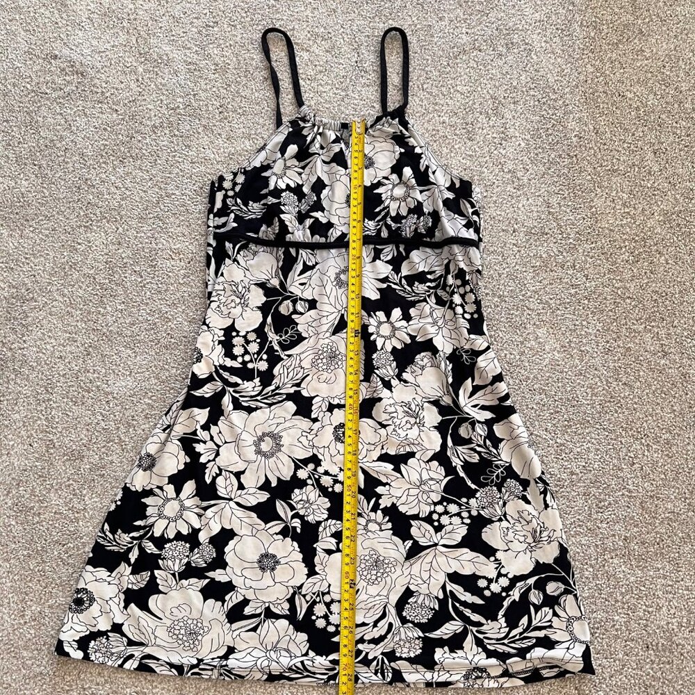 Y2K Black & White Floral Babydoll Dreess with Halter Neckline & Defined Waist M - Picture 7 of 8